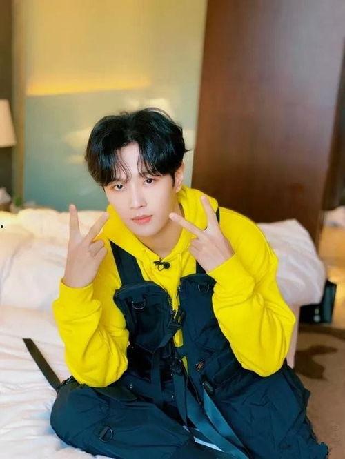 独家爆料李汶翰是谁啊视频,李汶翰是谁?视频揭秘背后惊人真相 第1张 独家爆料李汶翰是谁啊视频,李汶翰是谁?视频揭秘背后惊人真相 第1张